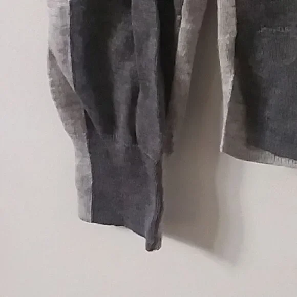 The Limited Sweater Wool Women's V Neck Pullover Color Block Light / Dark Gray M - Picture 8 of 13